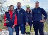 Εξαιρετικό παρθένο ελαιόλαδο 50ML γυαλί Σταλίδα, από την οικογένεια Νταμπώση, συγκομιδή 2024/2025 Βεροία,Ελλάδα,ψυχρή έκθλιψη,ποικιλία κορωνέικη,χωρίς φυτοφάρμακα, Βελούδινη φρουτώδης γεύση